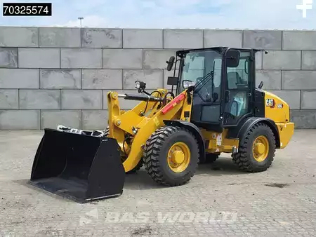 Kolové nakladače 2025 Caterpillar 906 - 14A (3)