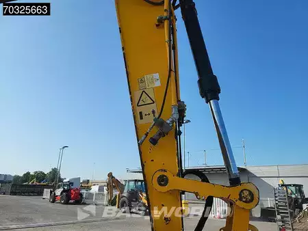 Mobil grävmaskin 2013 JCB JS200 W (15)