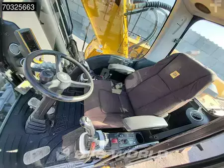 Mobil grävmaskin 2013 JCB JS200 W (38)