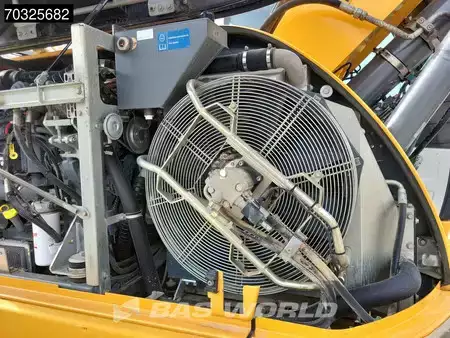 Beltegraver 2019 Liebherr R914 K STD (19)