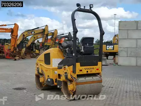 Compactadores monocilindros 2015 Volvo DD25 (2)