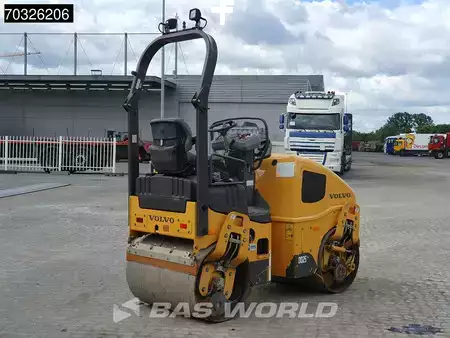 Compactadores monocilindros 2015 Volvo DD25 (5)