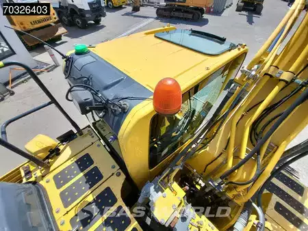 Kettenbagger 2019 Komatsu PC210 LC-11 (35)