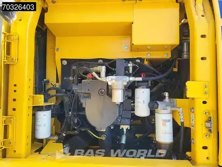 Kettenbagger 2019 Komatsu PC210 LC-11 (38)