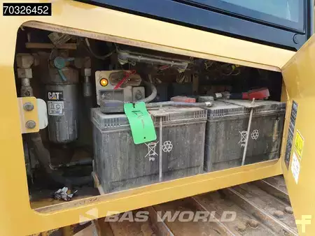 Buldożery 2016 Caterpillar D5K2 LGP Ripper (14)