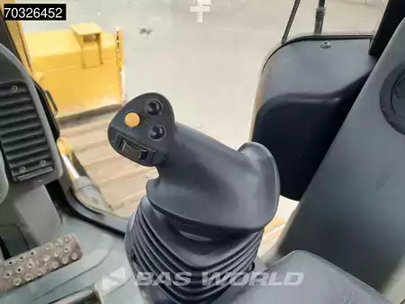 Buldożery 2016 Caterpillar D5K2 LGP Ripper (26)