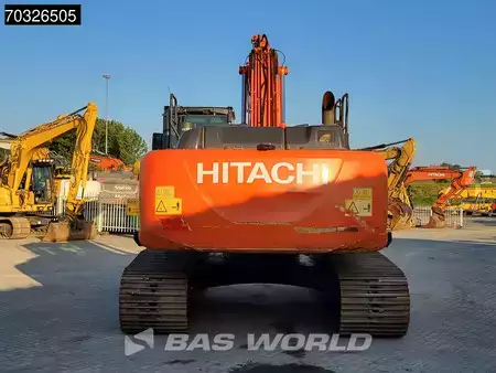 Beltegraver 2020 Hitachi ZX250 LC -6 (3)