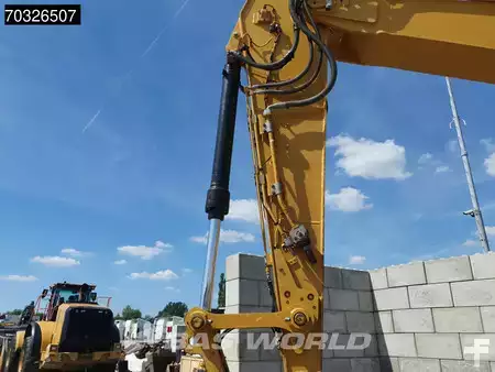 Escavadora de rastos 2019 Caterpillar 320 07B (14)