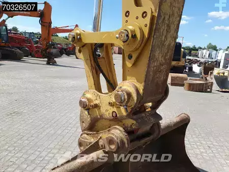 Escavadora de rastos 2019 Caterpillar 320 07B (16)