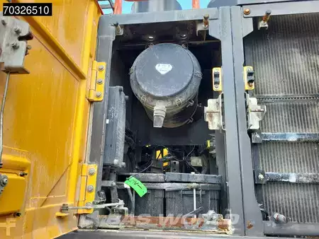 Korečková rýpadla 2018 Volvo EC380 E NL (23)
