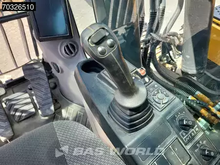 Korečková rýpadla 2018 Volvo EC380 E NL (40)
