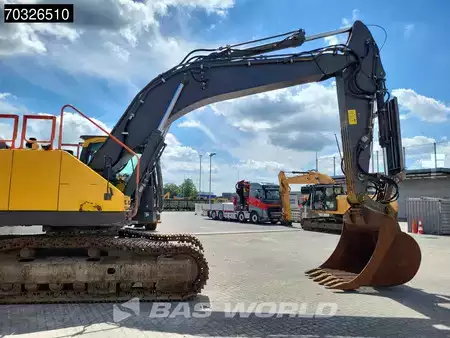 Korečková rýpadla 2018 Volvo EC380 E NL (7)