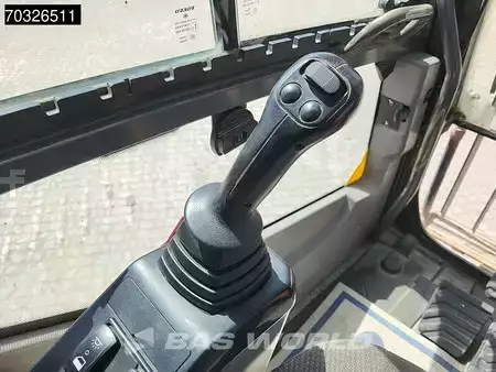 Hydraulic Excavators 2018 Volvo EC380 E NL (30)