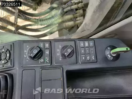 Hydraulic Excavators 2018 Volvo EC380 E NL (36)