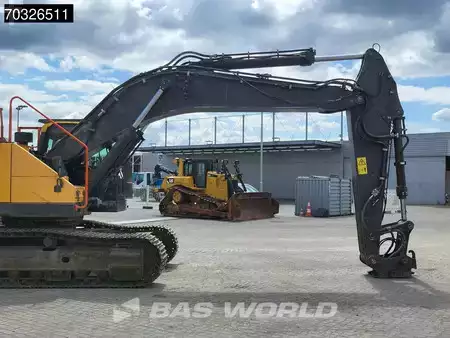 Hydraulic Excavators 2018 Volvo EC380 E NL (8)