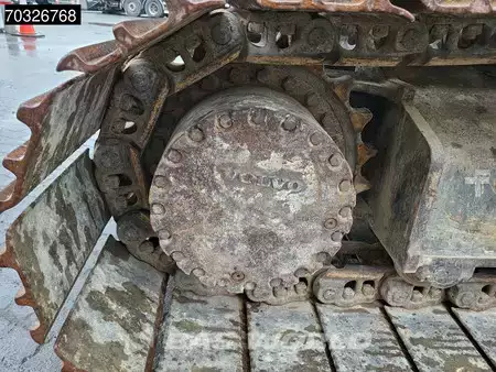 Korečková rýpadla 2017 Volvo EC250 E L (25)
