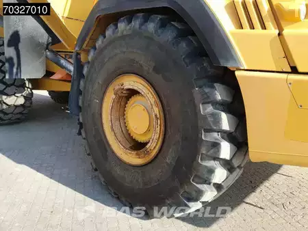 Zalomené klouby-dampry  2019 Volvo A60 H Full Service History - CE (28)