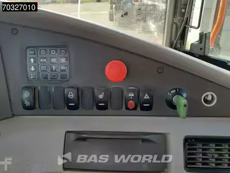 Zalomené klouby-dampry  2019 Volvo A60 H Full Service History - CE (38)