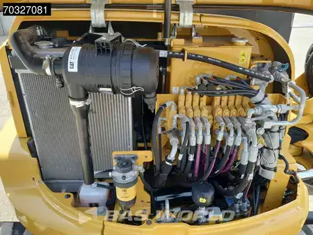Mini-koparki 2019 Caterpillar 305 E2 3 Buckets (30)