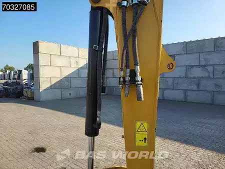 Minibagry 2019 Caterpillar 305 E2 3 Buckets (10)
