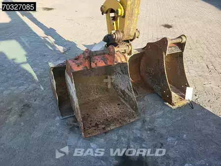 Minibagry 2019 Caterpillar 305 E2 3 Buckets (15)