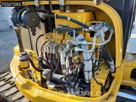 Minibagry 2019 Caterpillar 305 E2 3 Buckets (27)