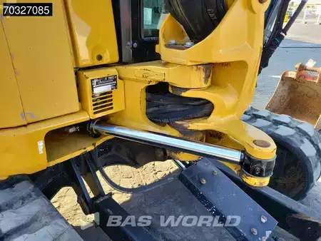 Minibagry 2019 Caterpillar 305 E2 3 Buckets (30)