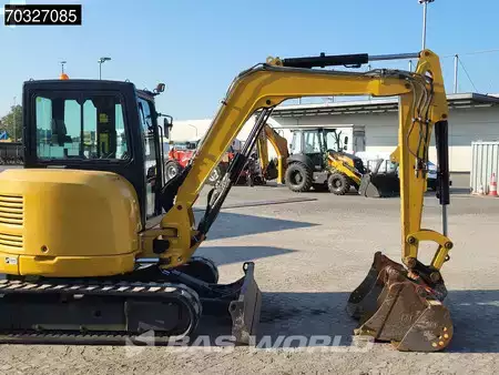 Minibagry 2019 Caterpillar 305 E2 3 Buckets (9)