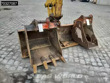 Minibagry 2019 Caterpillar 305 E2 3 Buckets (13)
