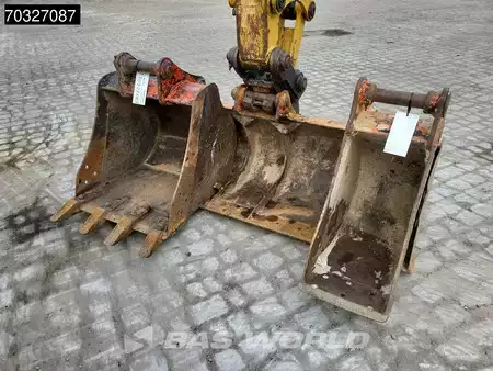 Minibagry 2019 Caterpillar 305 E2 3 Buckets (14)