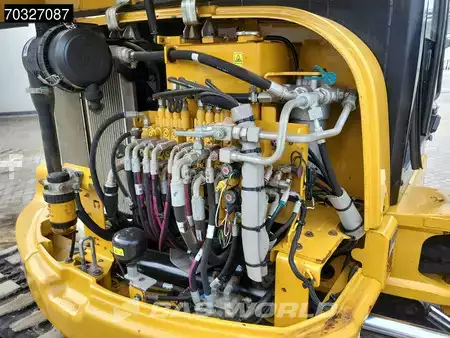 Minibagry 2019 Caterpillar 305 E2 3 Buckets (27)