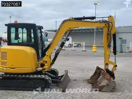 Minibagry 2019 Caterpillar 305 E2 3 Buckets (9)