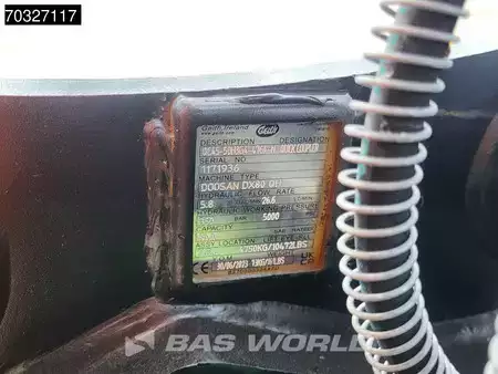 mini escavadeira 2025 Doosan DX85R-7 A/C - PIN ON / 3 BUCKETS (32)