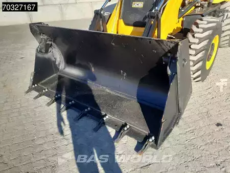 Rigid Backhoe Loader 2026 JCB 3DX PLUS 4WD - 4/1 BUCKET - TELESCOPIC STICK - HP (22)