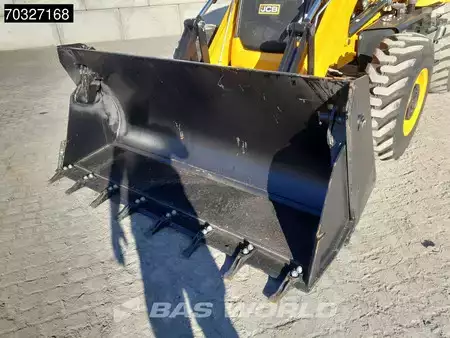 Rigid Backhoe Loader 2026 JCB 3DX PLUS 4WD - 4/1 BUCKET - TELESCOPIC STICK - HP (22)