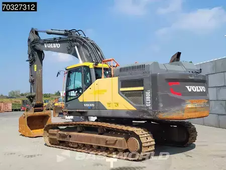Hydraulic Excavators 2017 Volvo EC380 E L (2)