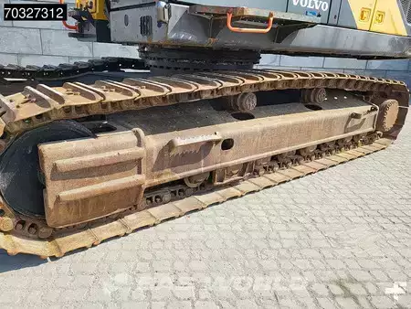 Hydraulic Excavators 2017 Volvo EC380 E L (21)