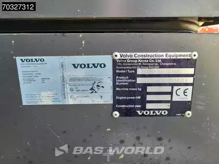 Hydraulic Excavators 2017 Volvo EC380 E L (36)