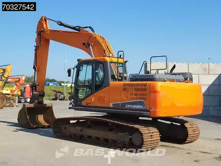 Escavatori cingolati 2020 Doosan DX225 LC-5 (2)