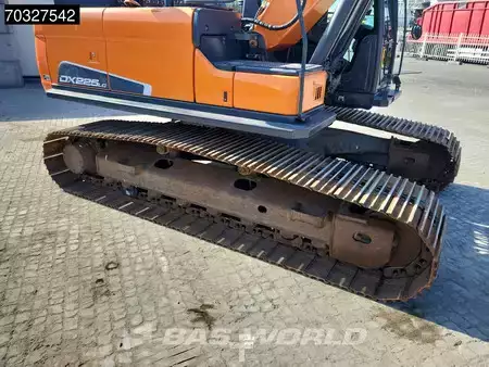 Escavatori cingolati 2020 Doosan DX225 LC-5 (27)