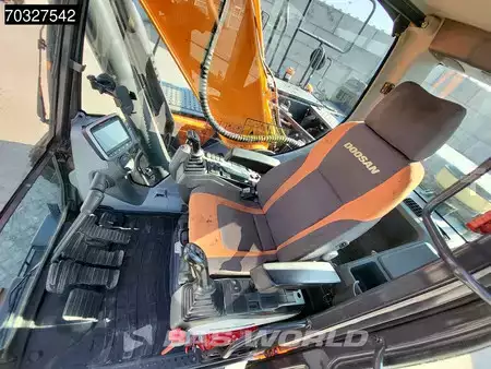 Escavatori cingolati 2020 Doosan DX225 LC-5 (31)