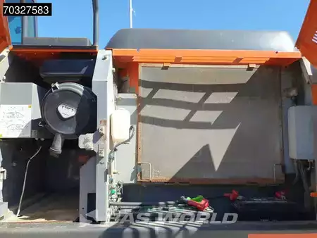Pelles sur chenilles 2018 Hitachi ZX210 LC -6 (21)
