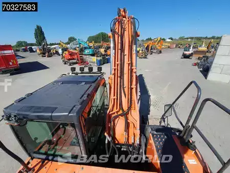 Pelles sur chenilles 2018 Hitachi ZX210 LC -6 (23)