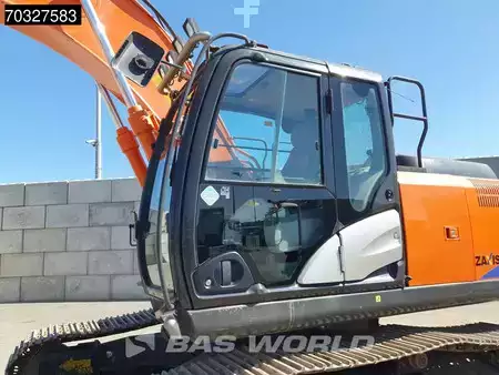Pelles sur chenilles 2018 Hitachi ZX210 LC -6 (24)