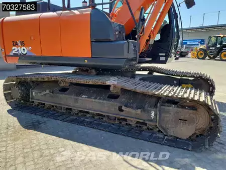 Pelles sur chenilles 2018 Hitachi ZX210 LC -6 (26)