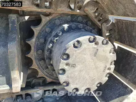 Pelles sur chenilles 2018 Hitachi ZX210 LC -6 (31)
