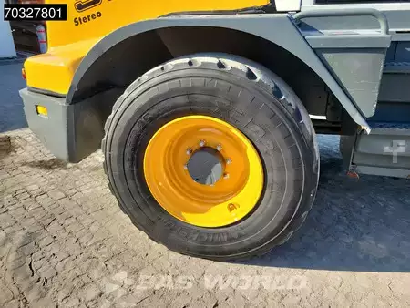 Kolové nakladače 2017 Liebherr L514 (28)