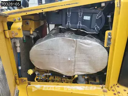 Buldożery 2017 Caterpillar D6 T LGP (19)