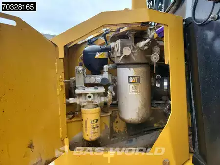 Buldożery 2017 Caterpillar D6 T LGP (23)