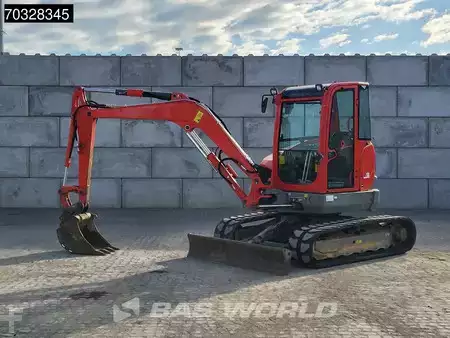 Minibagry 2017 Volvo ECR50 D (2)